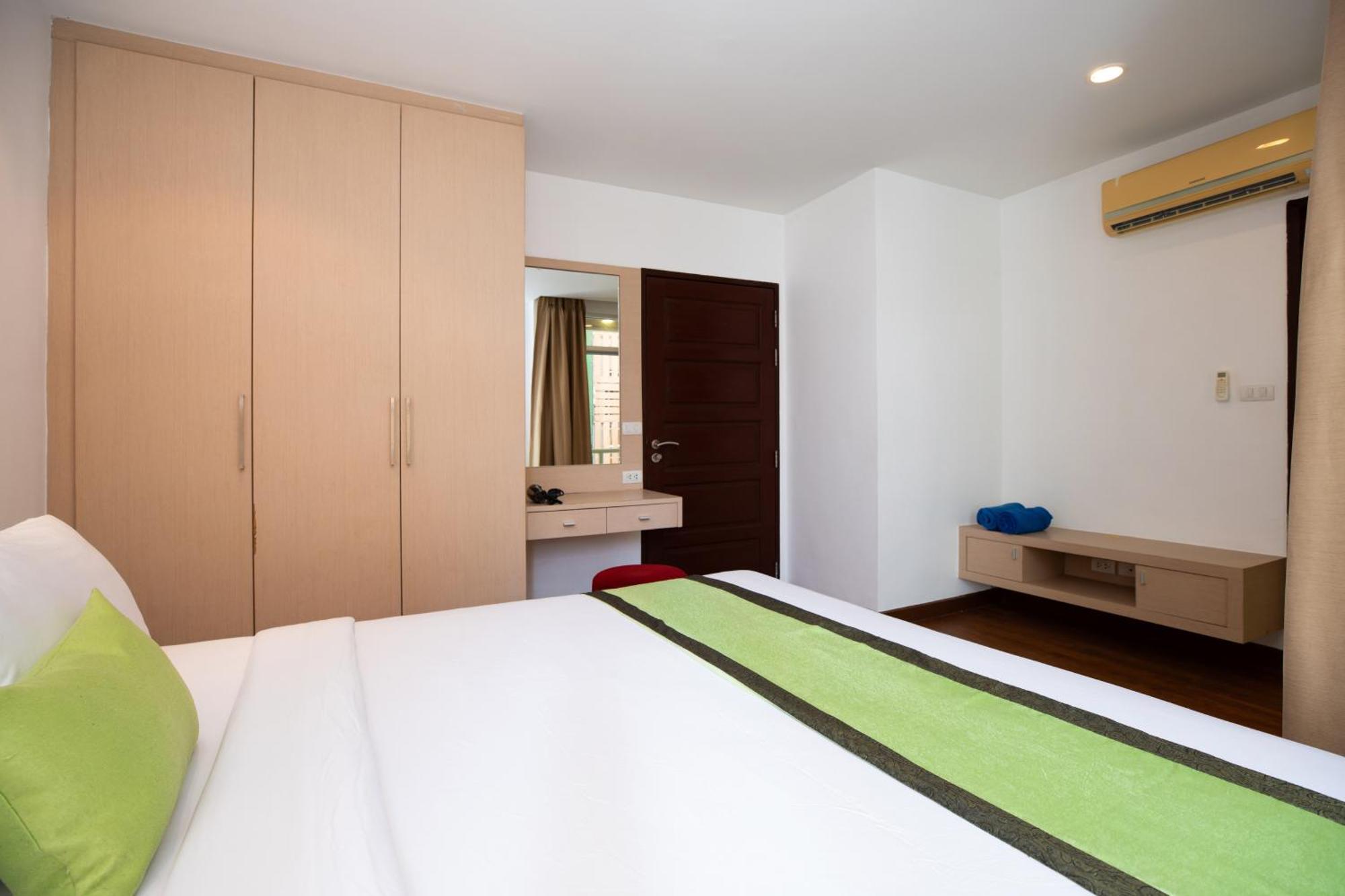 Icheck Inn Residences Patong Bagian luar foto