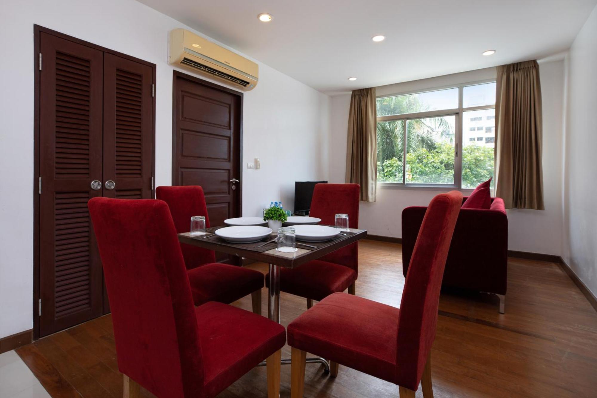 Icheck Inn Residences Patong Bagian luar foto