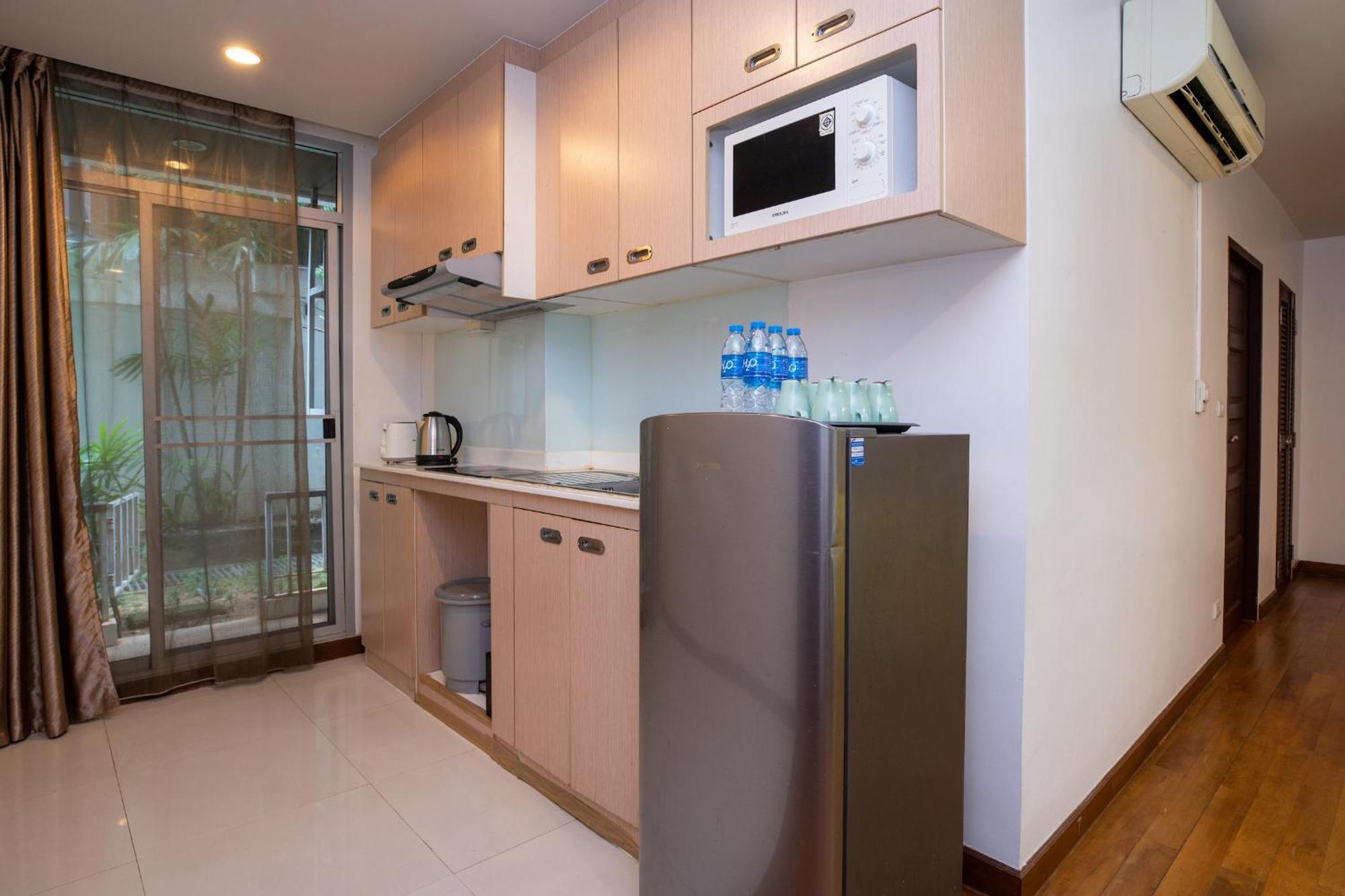 Icheck Inn Residences Patong Bagian luar foto