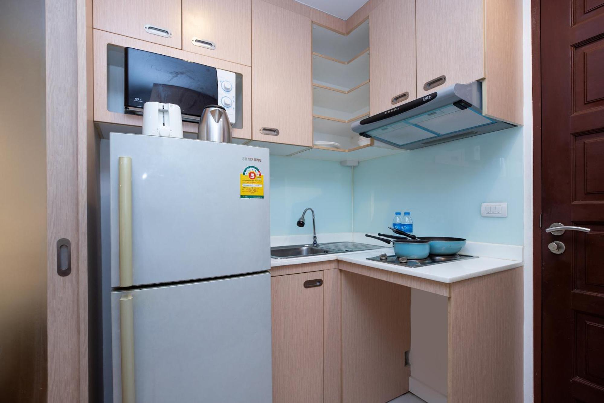 Icheck Inn Residences Patong Bagian luar foto